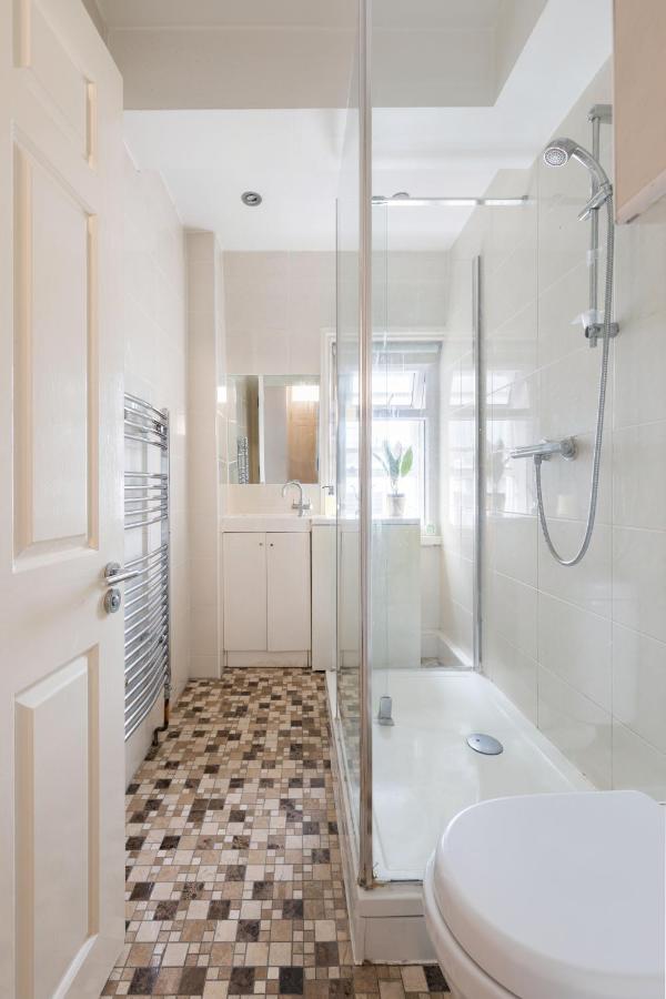 Spacious 1 Bed Oxford Street Apartment - Sleeps 4 Londýn Exteriér fotografie